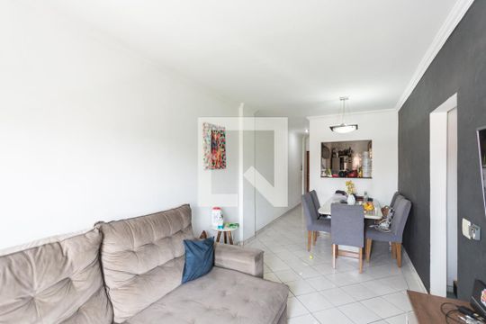 Sala de apartamento à venda com 1 quarto, 42m² em Benfica, Rio de Janeiro