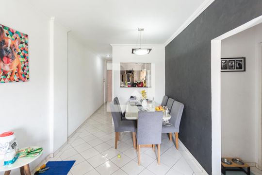 Sala de apartamento à venda com 1 quarto, 42m² em Benfica, Rio de Janeiro
