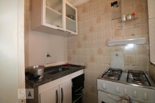 Edicula de casa à venda com 4 quartos, 200m² em Vila Aricanduva, São Paulo