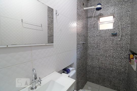 Banheiro Social de casa à venda com 4 quartos, 200m² em Vila Aricanduva, São Paulo