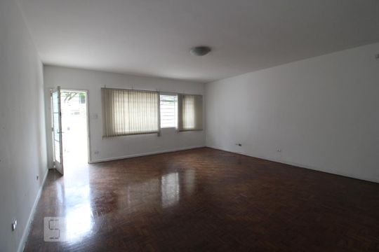 Sala 1 de casa para alugar com 3 quartos, 180m² em Campo Belo, São Paulo