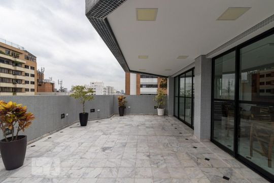 área comum do prédio de apartamento para alugar com 1 quarto, 48m² em Indianópolis, São Paulo