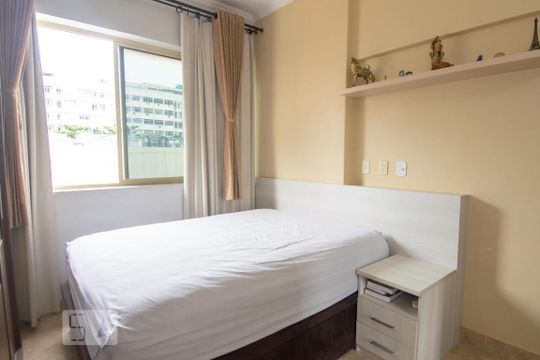 Quarto de kitnet/studio à venda com 1 quarto, 58m² em Copacabana, Rio de Janeiro