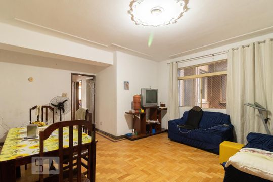 Apartamento para alugar com 4 quartos, 93m² em Centro Histórico, Porto Alegre