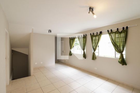 Casa de Condomínio à venda com 2 quartos, 105m² em Chora Menino, São Paulo