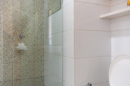 Banheiro da Suíte de kitnet/studio para alugar com 1 quarto, 47m² em Norte (águas Claras), Brasília