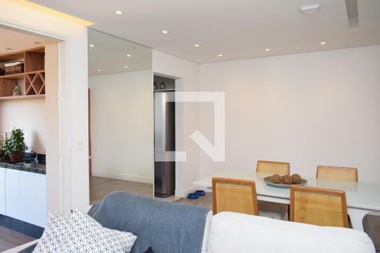 Sala de apartamento à venda com 2 quartos, 82m² em Jardim Trevo, Jundiaí