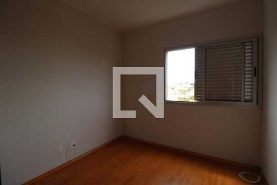 Quarto 1 de apartamento para alugar com 3 quartos, 72m² em Jardim dos Oliveiras, Campinas