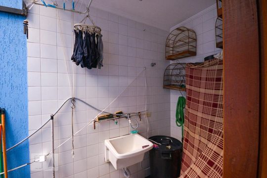 Area de Serviço de casa à venda com 3 quartos, 179m² em Vila Brasílio Machado, São Paulo