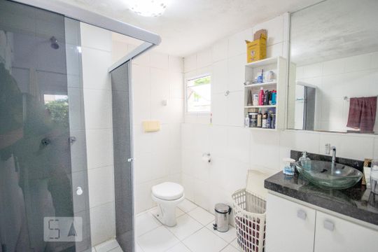 Banheiro de apartamento à venda com 1 quarto, 64m² em Jardim Modelo, São Paulo