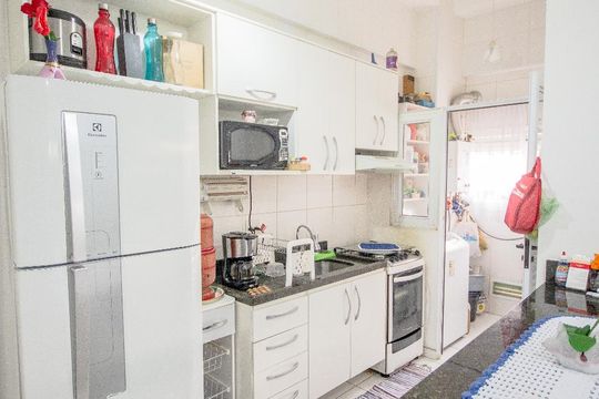 Cozinha de apartamento à venda com 1 quarto, 64m² em Jardim Modelo, São Paulo