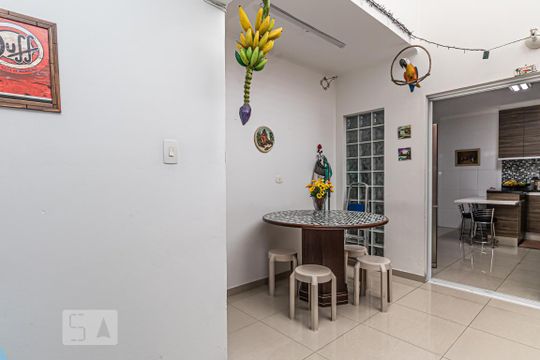 Casa à venda com 3 quartos, 286m² em Santa Maria, São Caetano do Sul