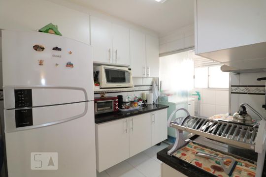 Cozinha de apartamento à venda com 2 quartos, 53m² em Chácara Califórnia, São Paulo
