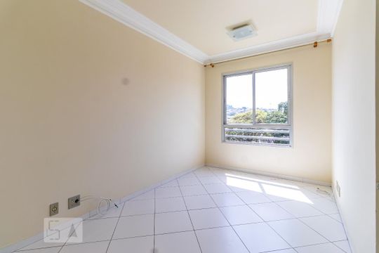 Apartamento para alugar com 2 quartos, 49m² em Jardim Sabará, São Paulo