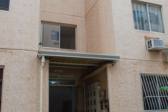 Fachada do bloco de apartamento para alugar com 2 quartos, 44m² em Campo Grande, Rio de Janeiro