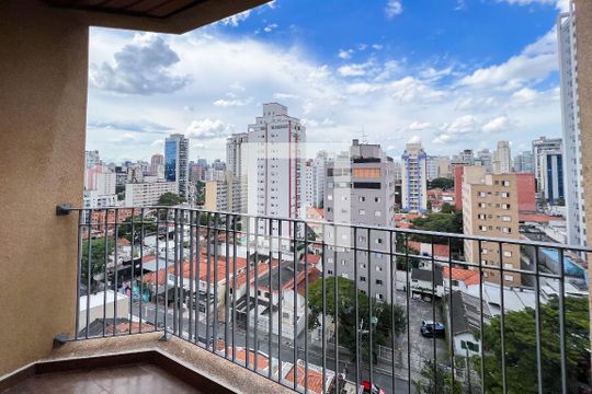 Sacada de apartamento à venda com 2 quartos, 56m² em Vila Olímpia, São Paulo