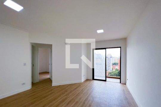 Apartamento à venda com 2 quartos, 56m² em Vila Olímpia, São Paulo