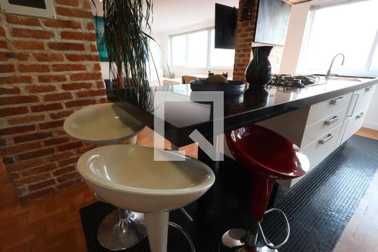 Cozinha de apartamento à venda com 1 quarto, 75m² em Vila Mariana, São Paulo
