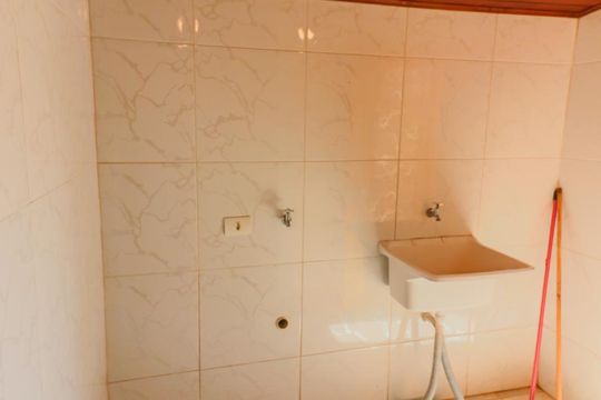 Lavanderia de casa de condomínio para alugar com 2 quartos, 105m² em Vila Gomes, São Paulo