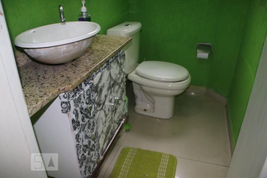 Lavabo de casa de condomínio à venda com 3 quartos, 160m² em Taquara, Rio de Janeiro