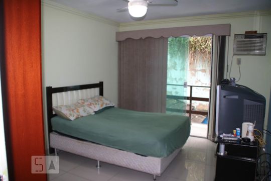 Suíte 1 de casa de condomínio à venda com 3 quartos, 160m² em Taquara, Rio de Janeiro