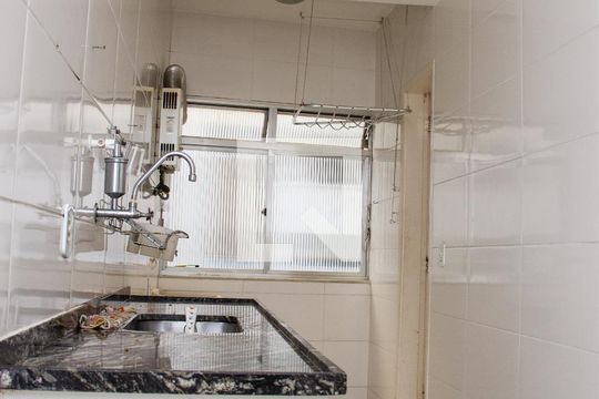 Cozinha de apartamento à venda com 2 quartos, 70m² em Cachambi, Rio de Janeiro