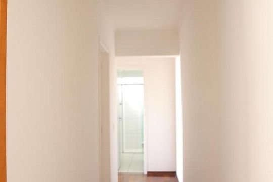 Corredor de apartamento à venda com 2 quartos, 77m² em Vila da Saúde, São Paulo