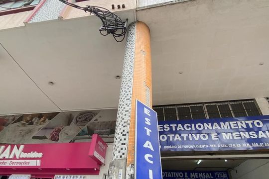 Fachada de apartamento para alugar com 1 quarto, 45m² em Centro, Duque de Caxias