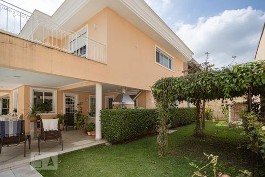 Quintal de casa de condomínio à venda com 5 quartos, 900m² em Adalgisa, Osasco