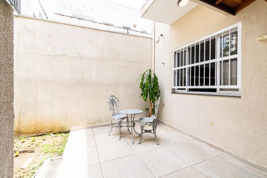 Quintal de casa à venda com 4 quartos, 190m² em Vila da Saúde, São Paulo
