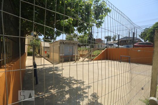 Quadra de apartamento para alugar com 2 quartos, 50m² em Vila Nova, Porto Alegre