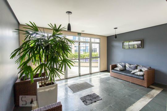 Hall de apartamento à venda com 2 quartos, 53m² em Vila Carmosina, São Paulo