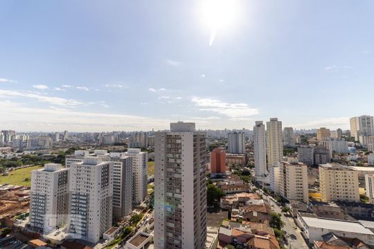 Vista da Suíte  de apartamento para alugar com 3 quartos, 70m² em Cambuci, São Paulo