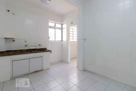 Cozinha de apartamento para alugar com 3 quartos, 120m² em Santa Cecilia, São Paulo