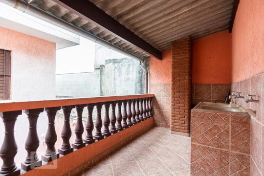 Área de Serviço de casa para alugar com 2 quartos, 125m² em Vila Souza, São Paulo