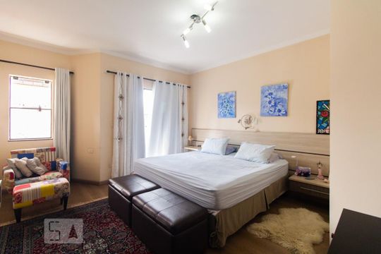 Quarto 1 de casa para alugar com 4 quartos, 292m² em Sítio da Figueira, São Paulo