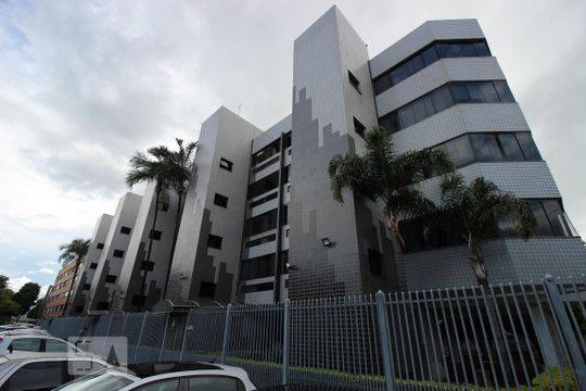 Fachada de apartamento para alugar com 2 quartos, 57m² em Cruzeiro Novo, Brasília