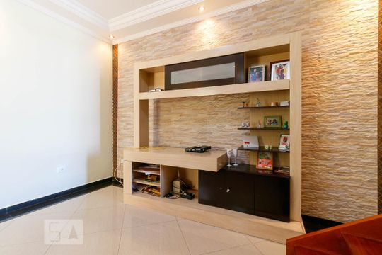 Sala 1 de casa à venda com 4 quartos, 250m² em Jardim Nordeste, São Paulo