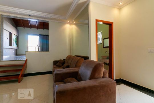 Sala 1 de casa à venda com 4 quartos, 250m² em Jardim Nordeste, São Paulo