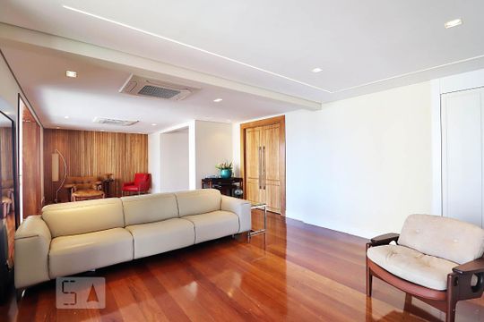 Sala de apartamento à venda com 3 quartos, 227m² em Jardim, Santo André