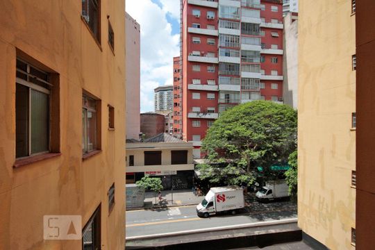 Vista de apartamento à venda com 2 quartos, 57m² em Consolação, São Paulo