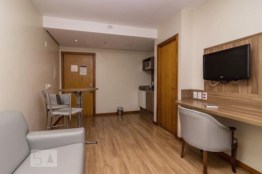 Sala de apartamento para alugar com 1 quarto, 46m² em Centro Histórico, Porto Alegre