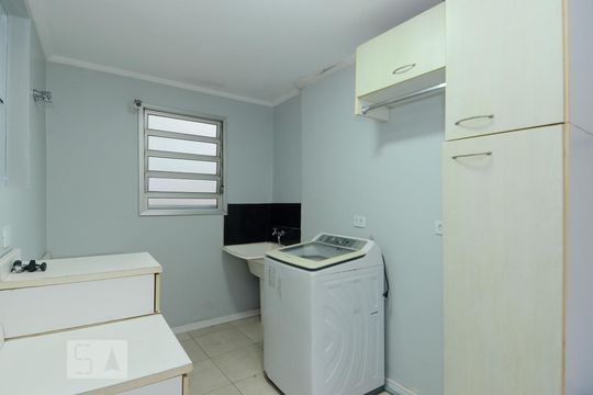 Área de Serviço de casa à venda com 5 quartos, 411m² em Vila Augusta, Guarulhos