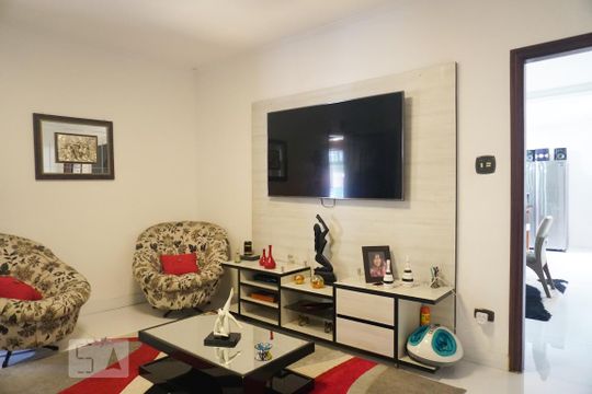 Sala de Estar de casa à venda com 3 quartos, 154m² em Chácara Cruzeiro do Sul, São Paulo