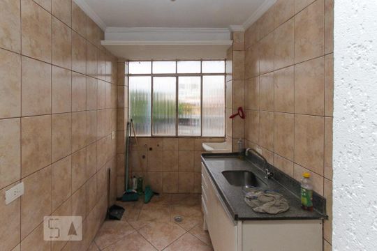 Cozinha de apartamento para alugar com 2 quartos, 56m² em Vila Prudente, São Paulo