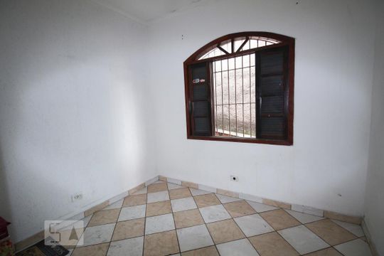 quarto 2 de casa à venda com 3 quartos, 104m² em Vila Primavera, São Paulo