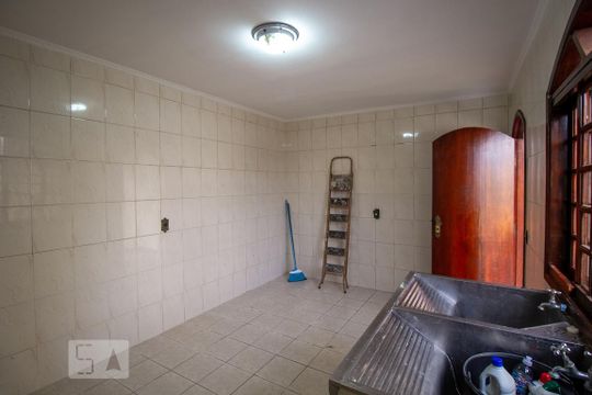 Área de Serviço de casa à venda com 3 quartos, 130m² em Vila Ema, São Paulo