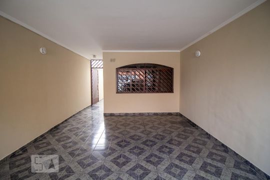 Garagem de casa à venda com 3 quartos, 130m² em Vila Ema, São Paulo