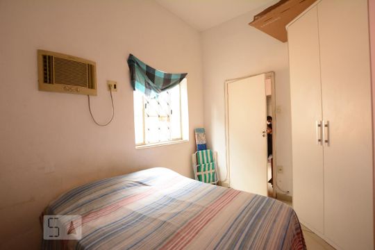 Quarto 1 de apartamento à venda com 1 quarto, 49m² em Penha Circular, Rio de Janeiro