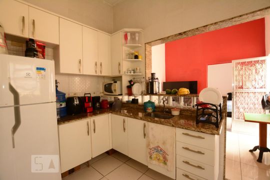 Cozinha de apartamento à venda com 1 quarto, 49m² em Penha Circular, Rio de Janeiro